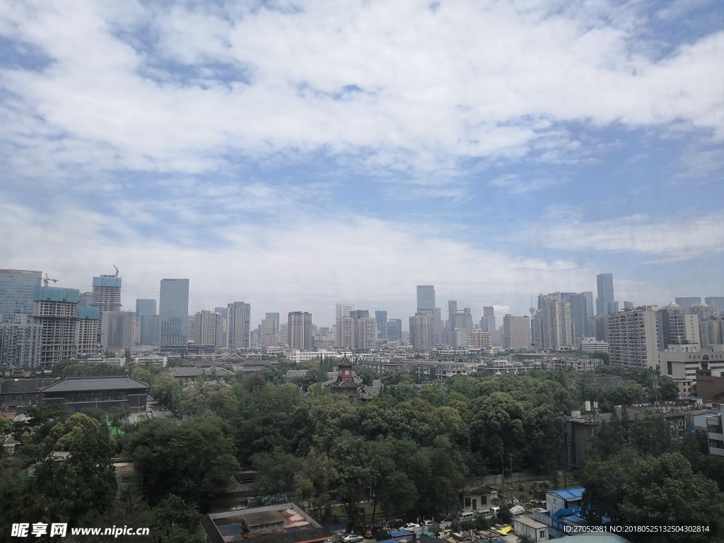 五月成都