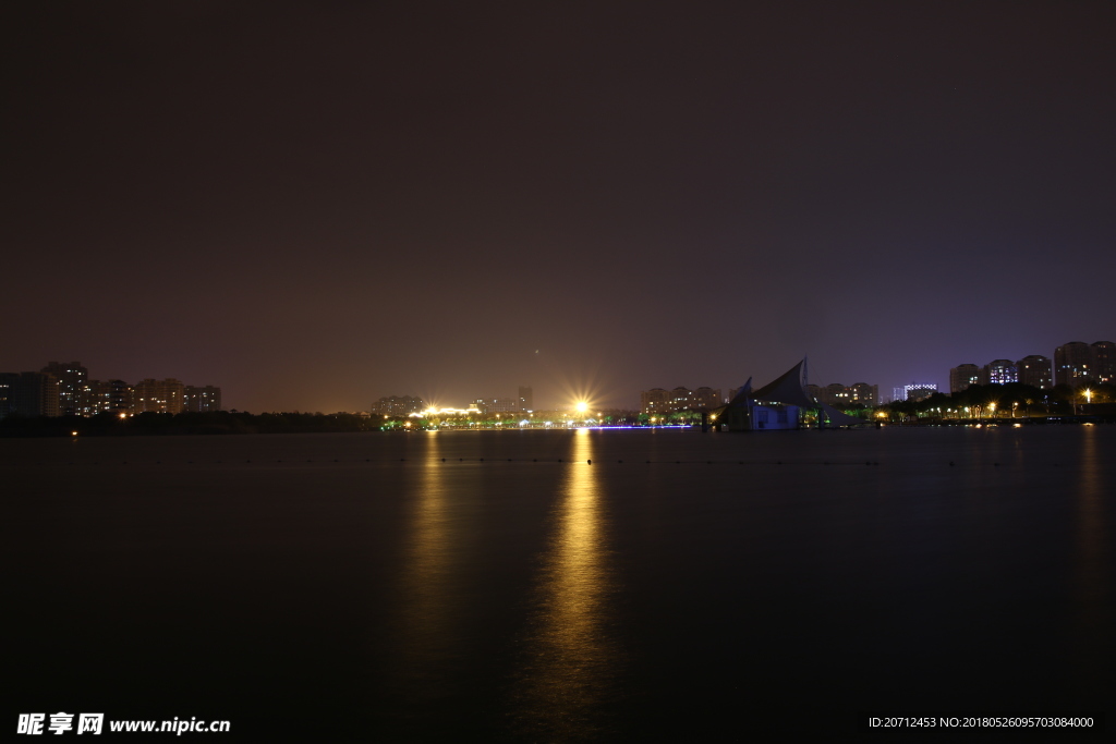 夜景 水岸