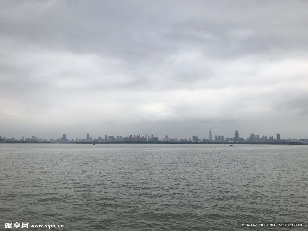 东湖