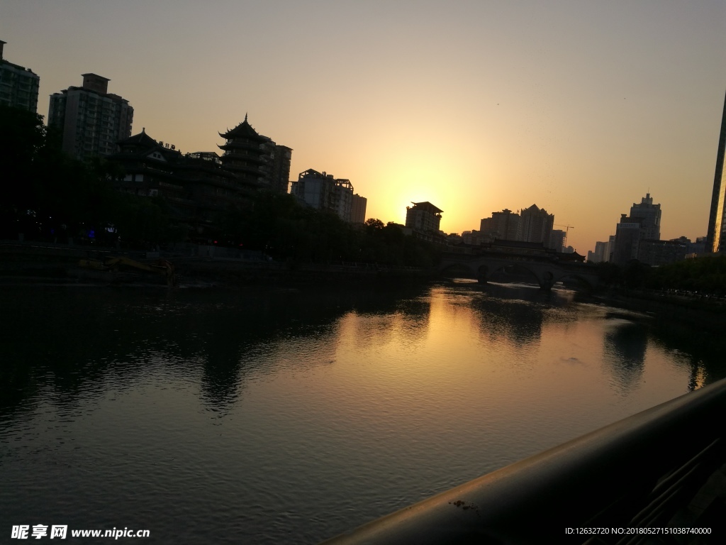 夕阳