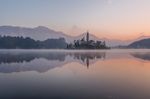 远山与水