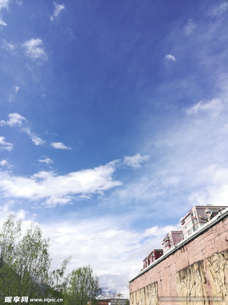 康定情人广场