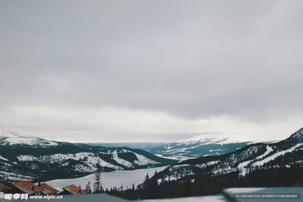 山