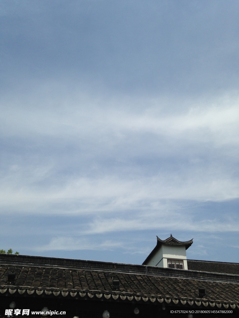 古镇的天空