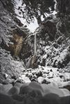 雪景瀑布