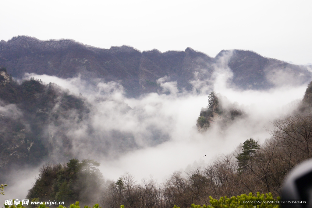 武当山南岩云海