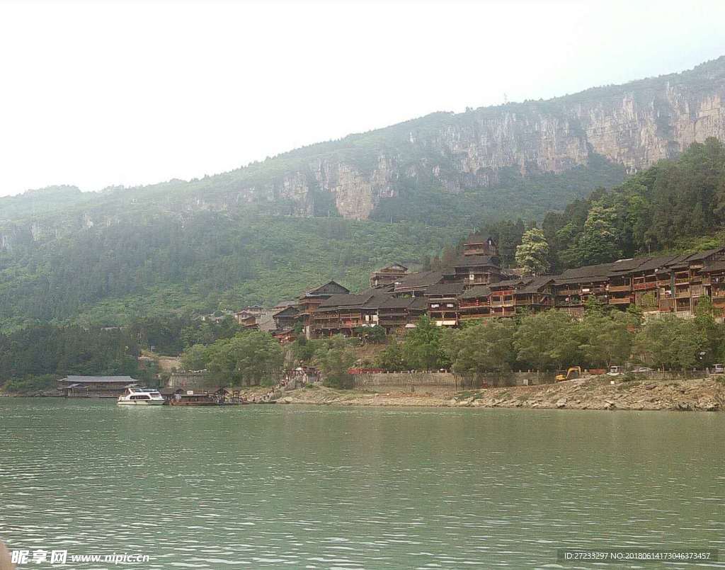 龚滩古镇