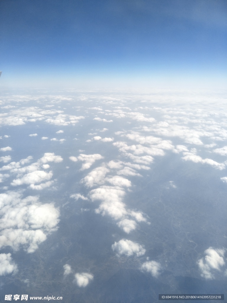 天空 云