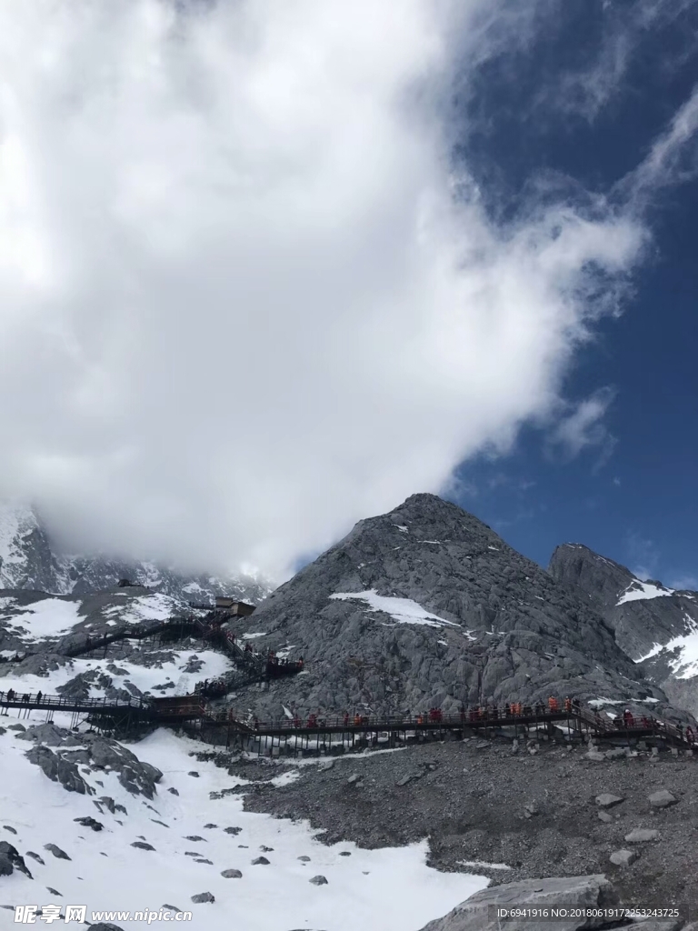 玉龙雪山