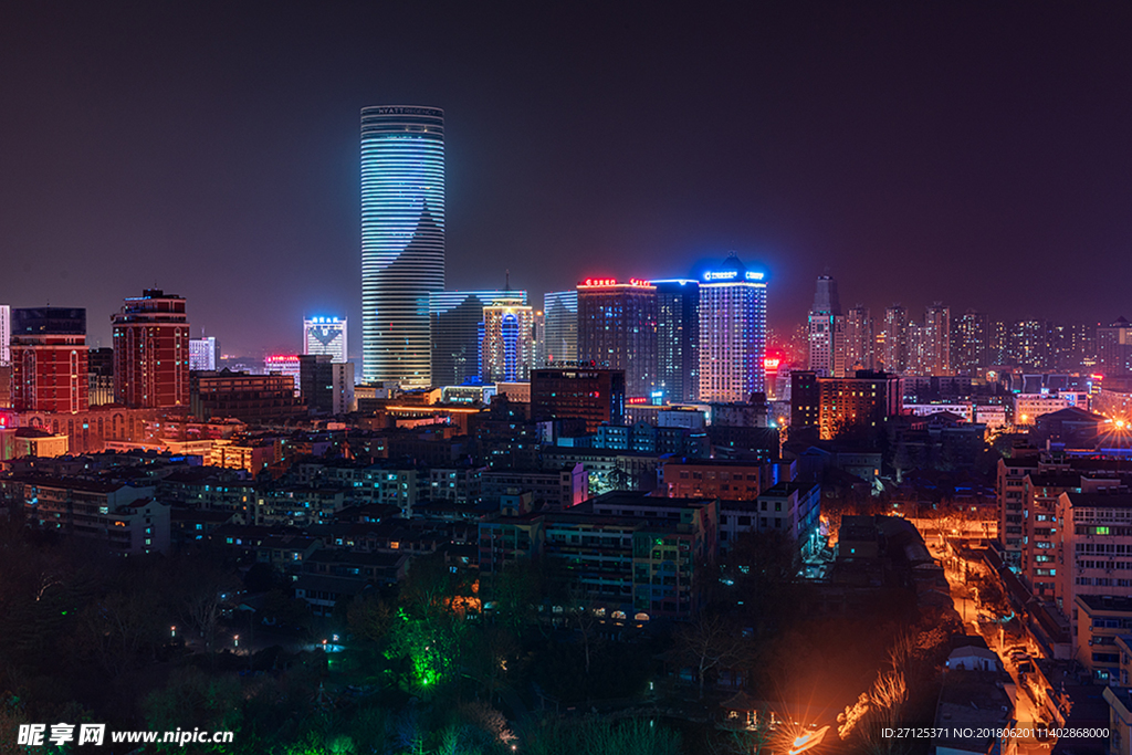 城市夜景图
