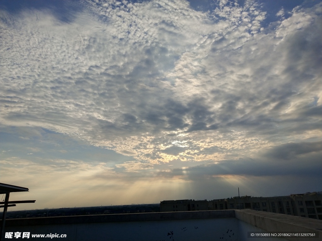 天空