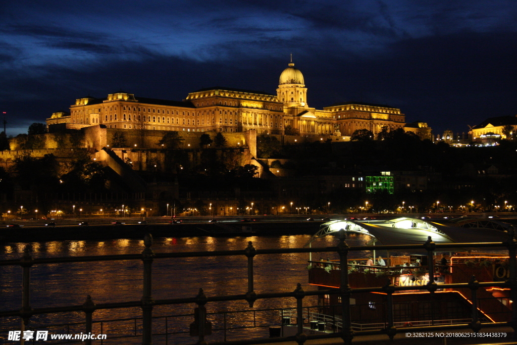 布达佩斯夜景