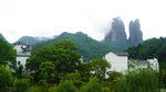雨雾中江郞山