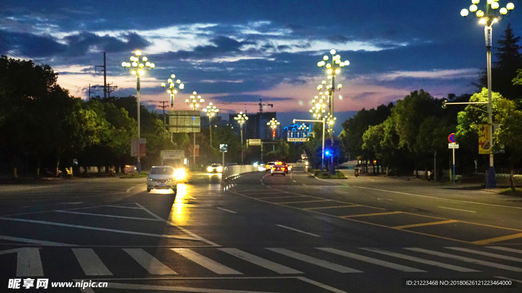 黄山市街道夜景