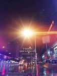 雨后霓虹