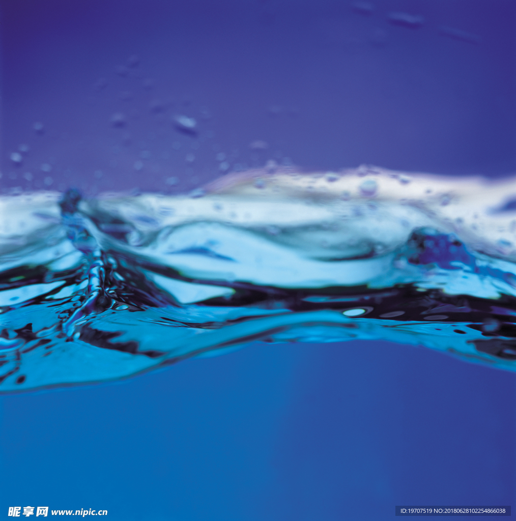 水面