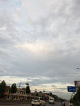 天空 路牌 汽车
