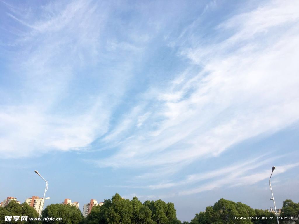 天空