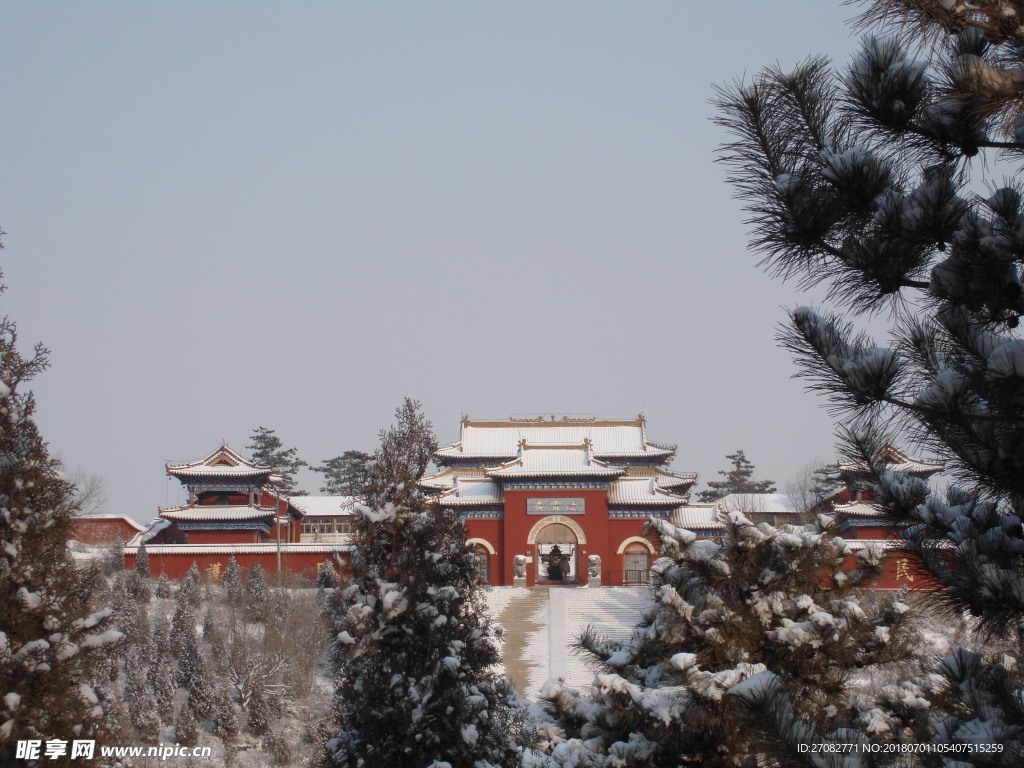 寺庙雪景