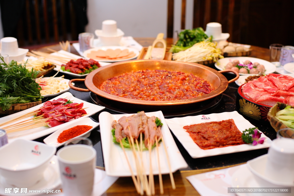 火锅 鸳鸯锅 重庆火锅 四川火