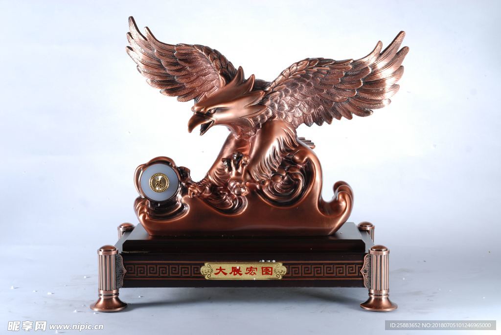 大展宏图艺术摆件