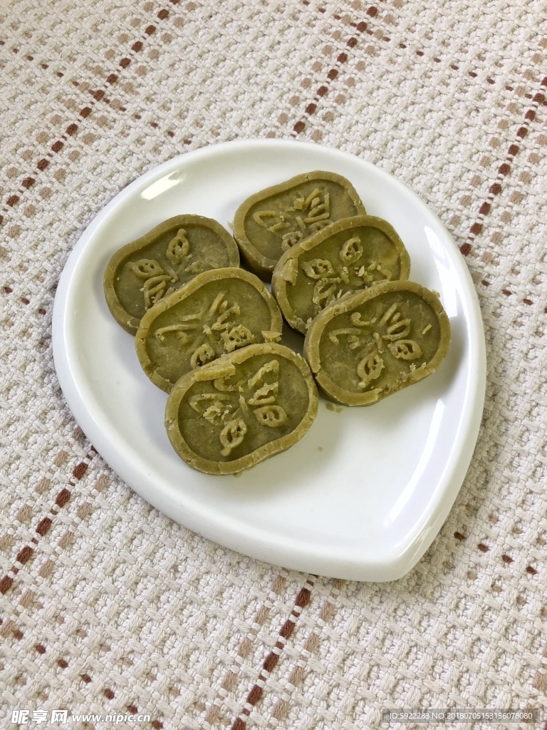 抹茶绿豆糕