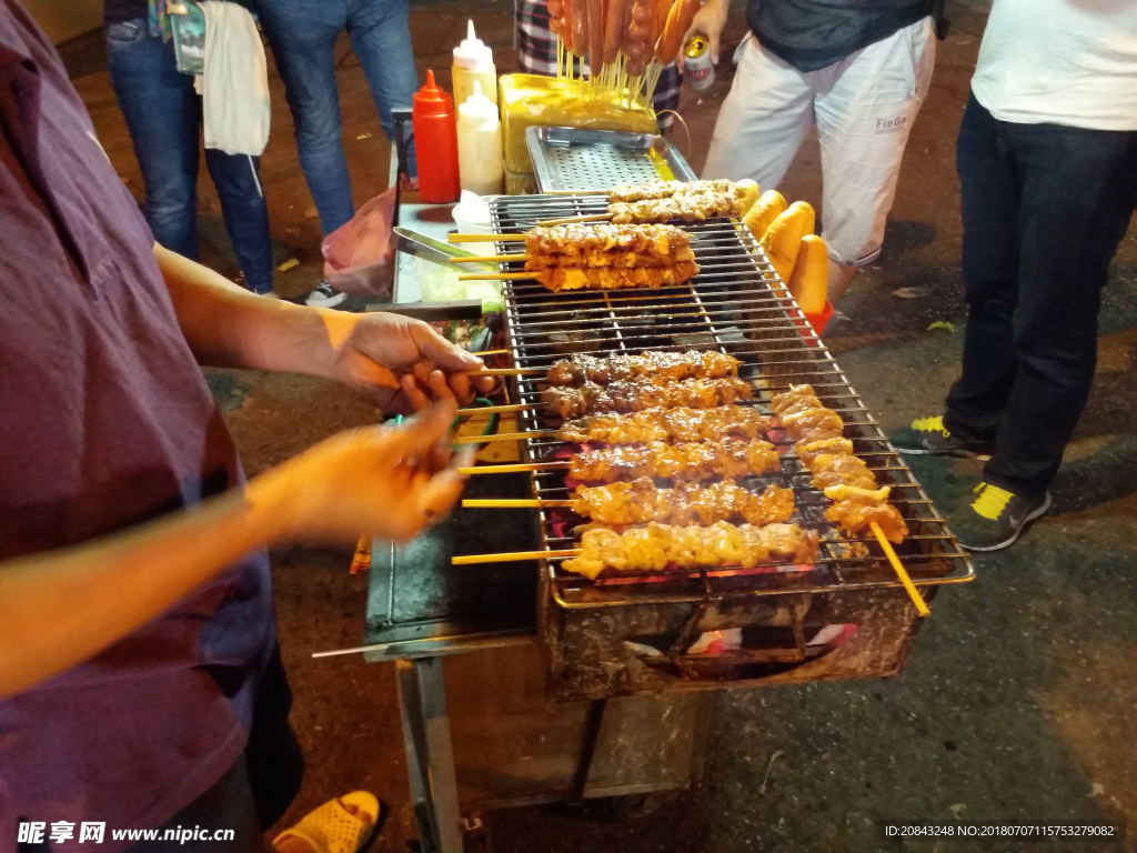 街头小食