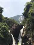 瀑布
