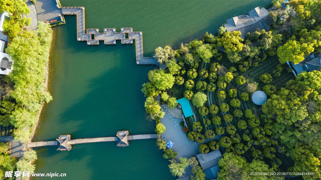 天目湖湖面