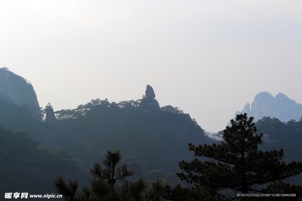 黄山怪石