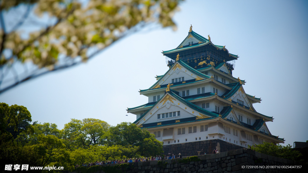 日本大阪城天守阁风貌