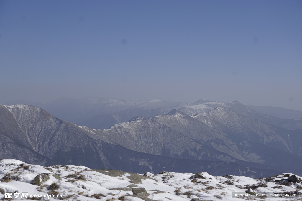 高山之巅