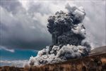 火山口喷发