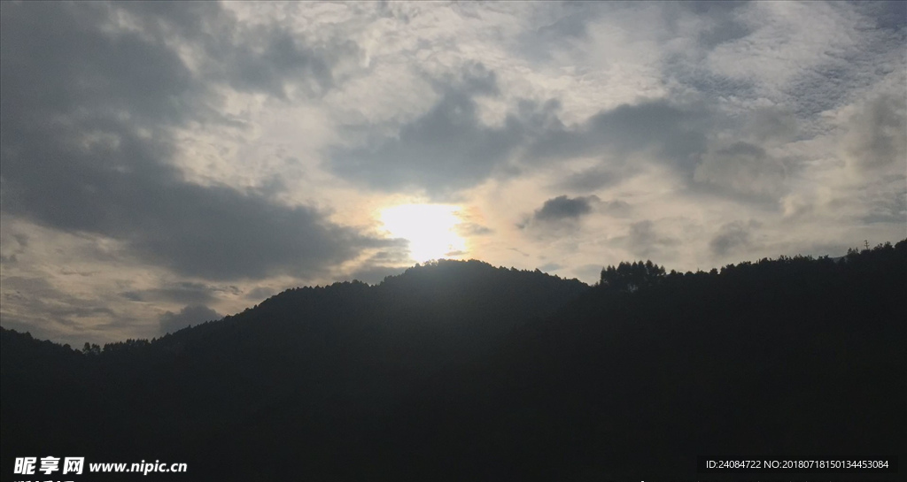 日出