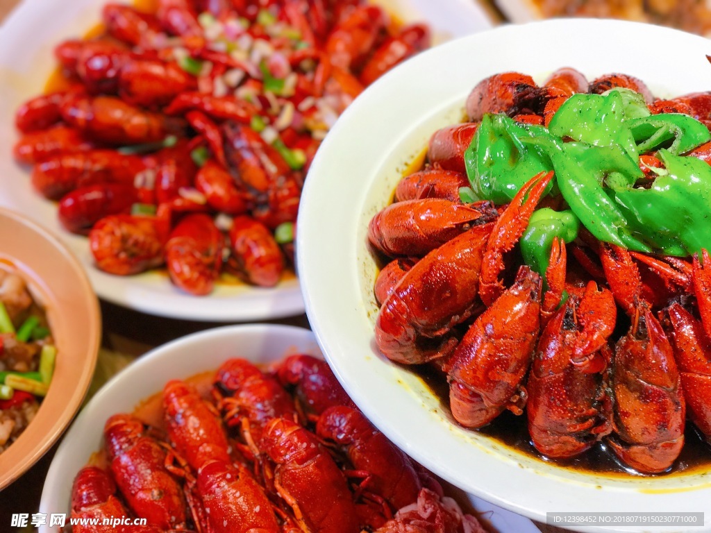 麻辣小龙虾