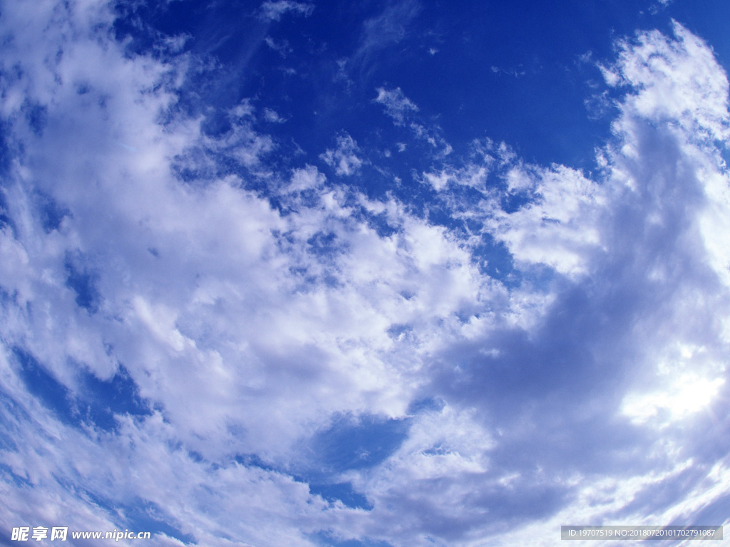 天空