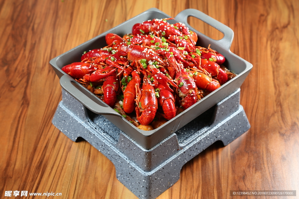 麻辣小龙虾