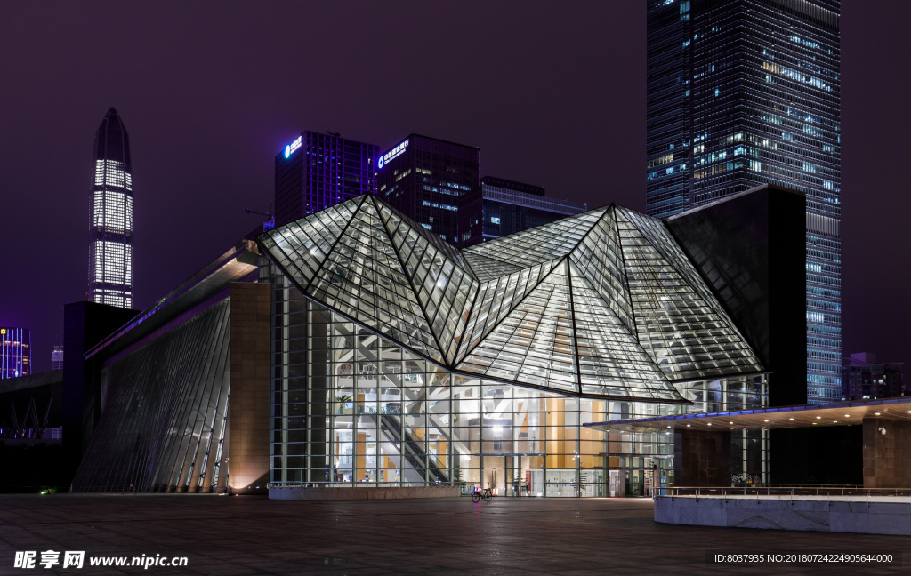 深圳图书馆夜景