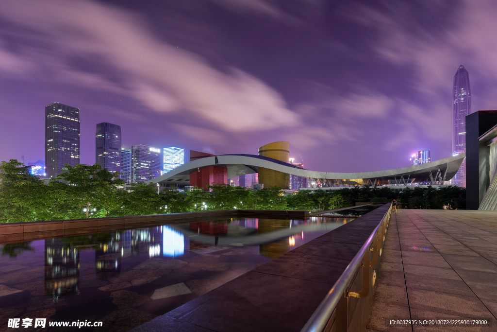 深圳市民中心夜景