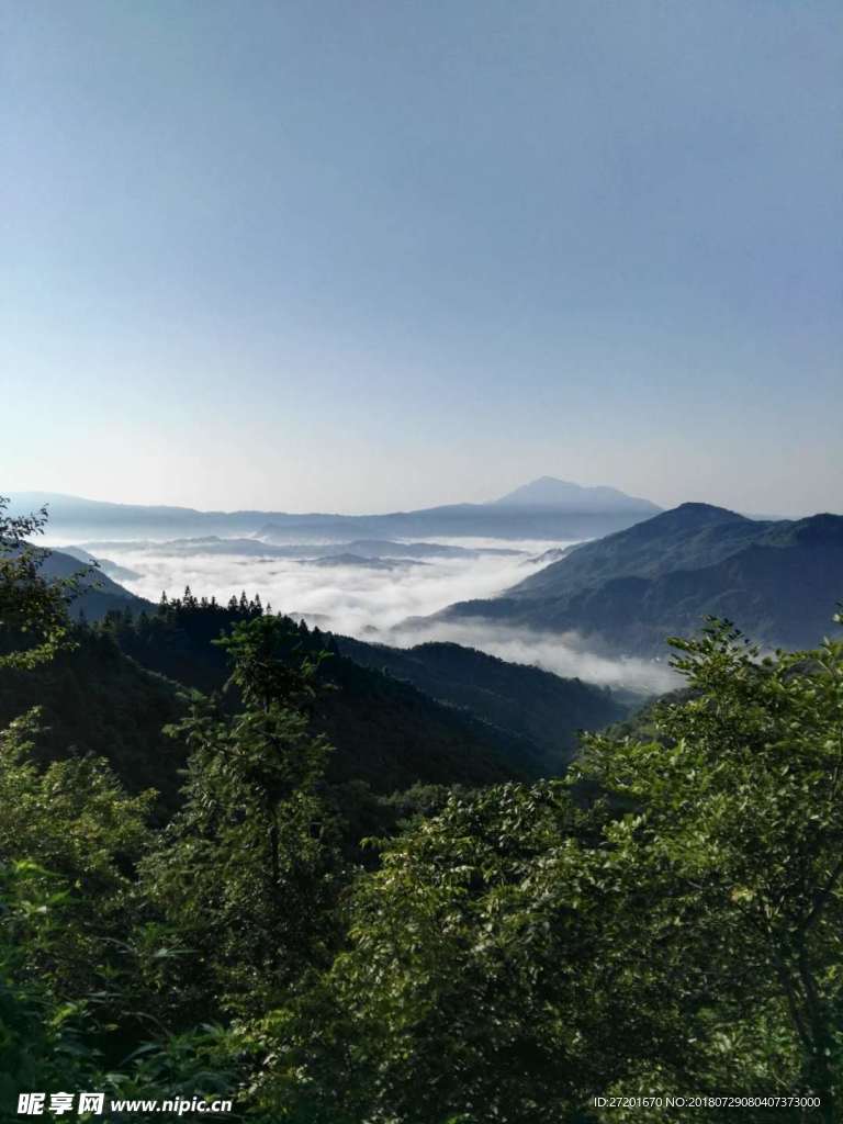 山区云海 远景 远山