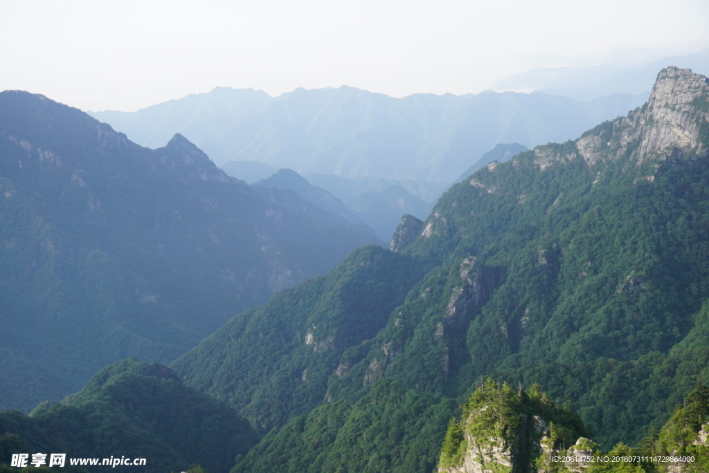 壮丽的大山风光