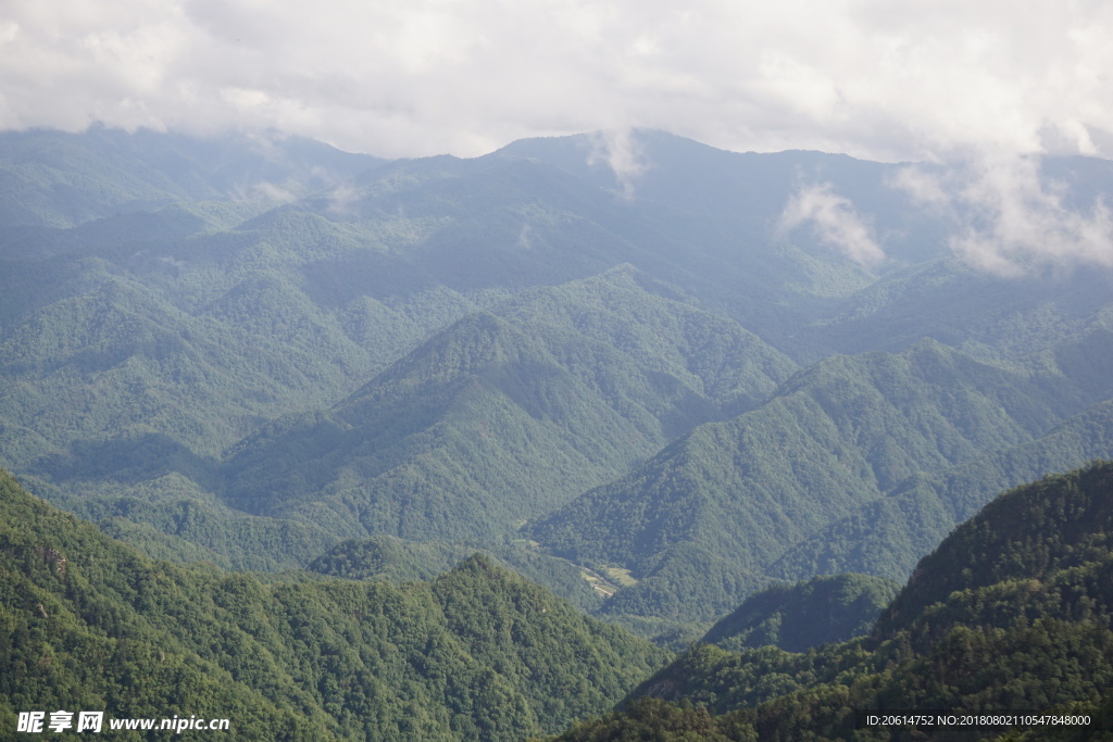 壮丽的大山风光