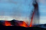 火山口喷发