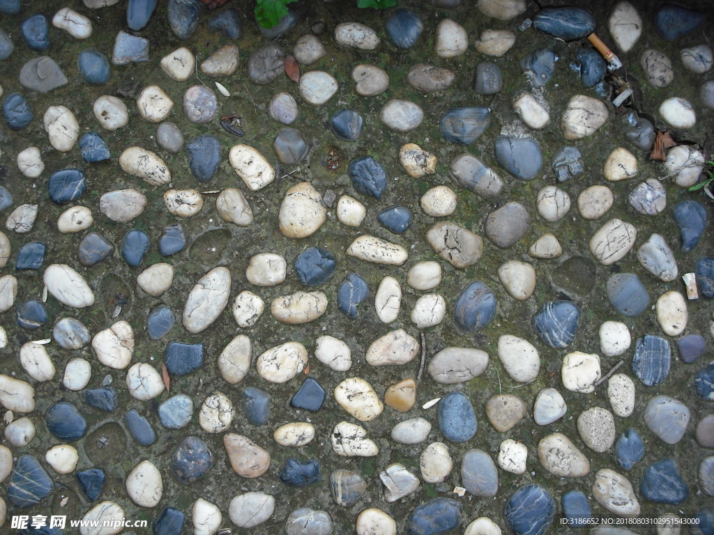 石子路