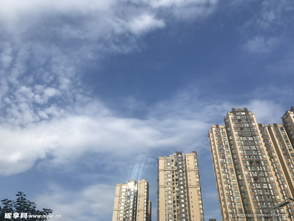 天空