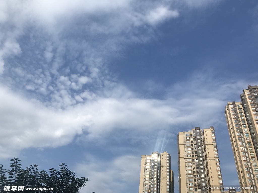天空