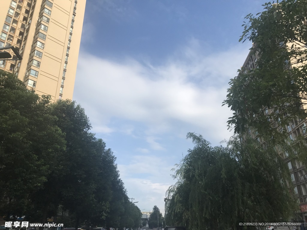 天空