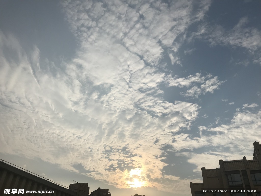 天空