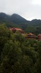 风景 河流 高山 绿山 亭子