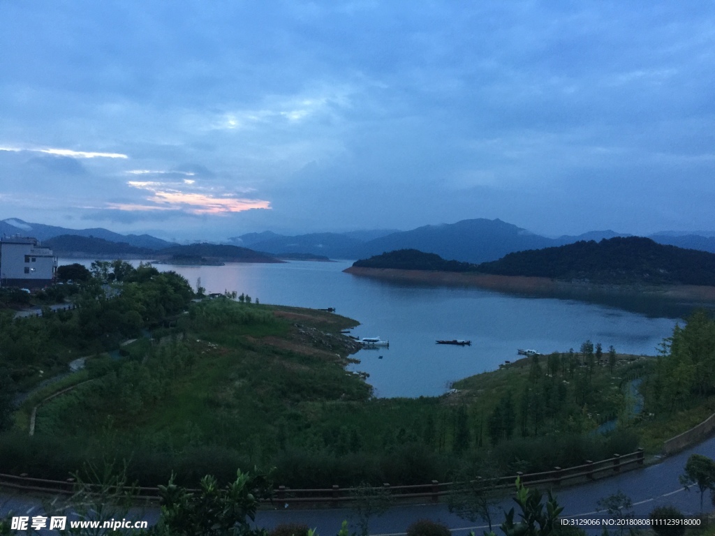 东江湖